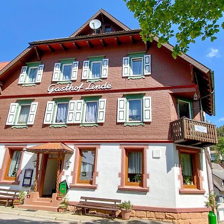 Hotel Schwarzwaldgasthaus Linde à Schramberg Extérieur photo