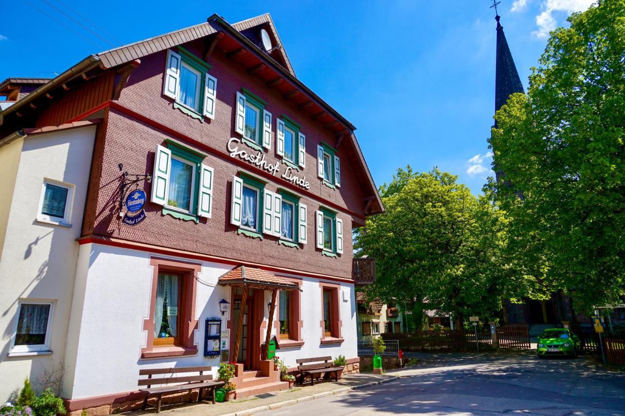 Hotel Schwarzwaldgasthaus Linde à Schramberg Extérieur photo